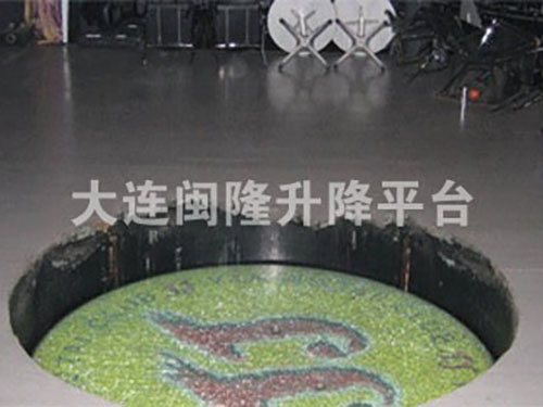 升降舞臺